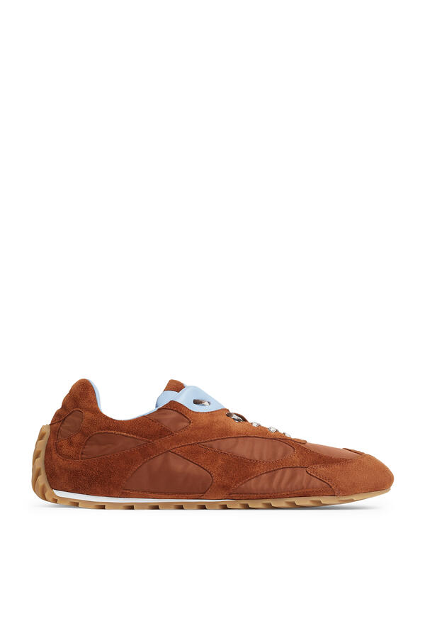 Orbit Flash Sneaker 