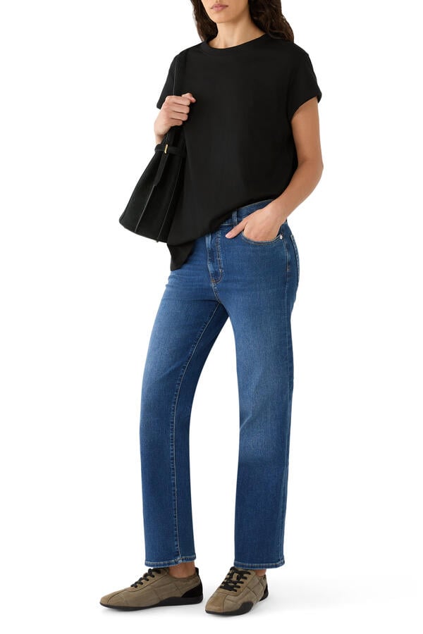 Le Sleek Straight Jeans