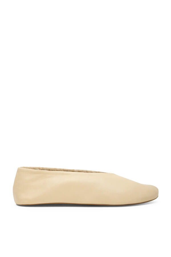 Stella Slippers 