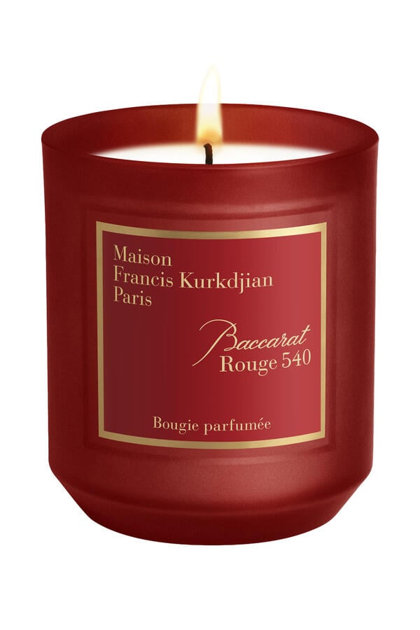 شمعة معطرة باكارات روج 540
