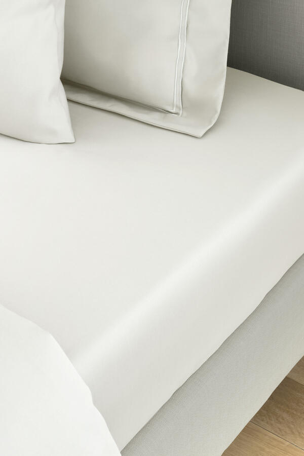 1200 Thread Fitted Sheet