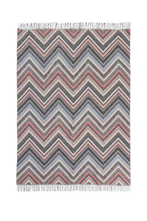 Chevron Throw 