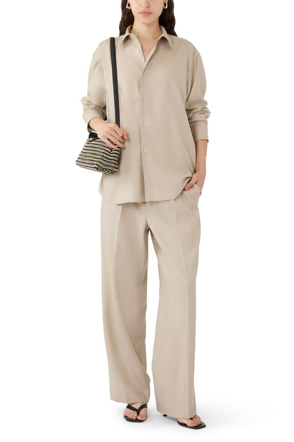 Super Light Wool Two-Tuck Slacks