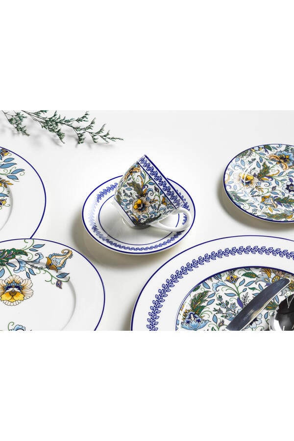 Roya Forest Tea Cup & Saucer Set