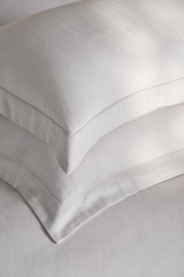 Farley Oxford Pillowcase