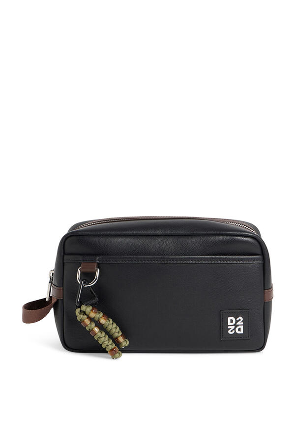 D2 Upside Down Beauty Case
