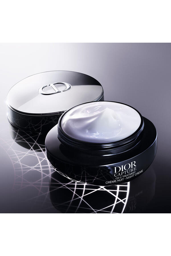 Capture Night Crème – Age-Defying Correction