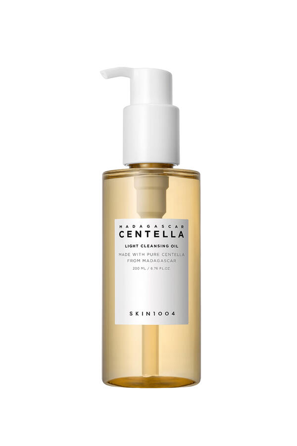  Madagascar Centella Light Cleansing Oil Makeup Remover