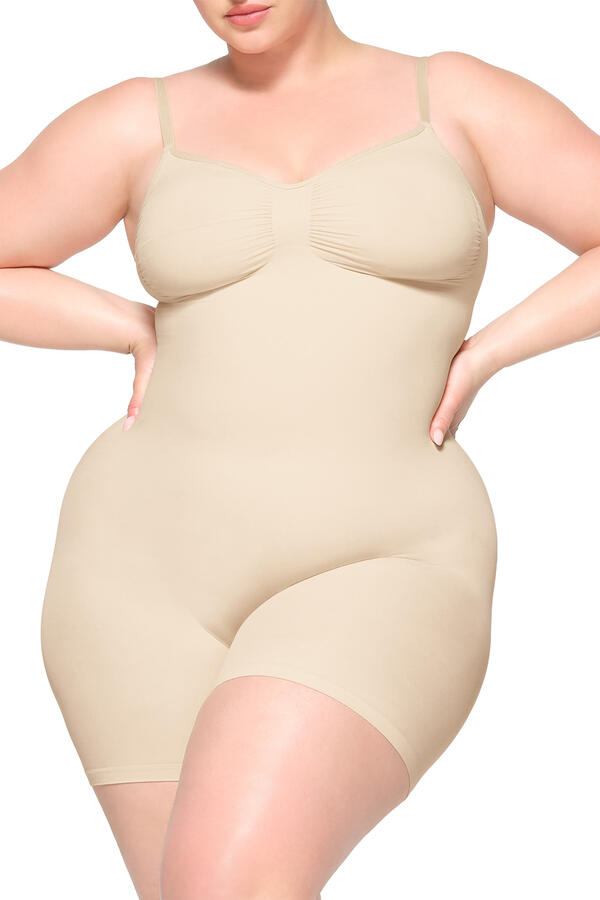  Seamless Sculpt Mid-Thigh Bodysuit 