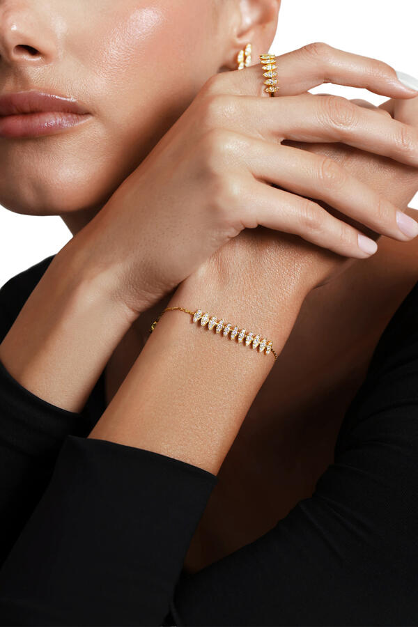 Barq Marquise Large Bracelet, 18K Yellow Gold & Diamonds