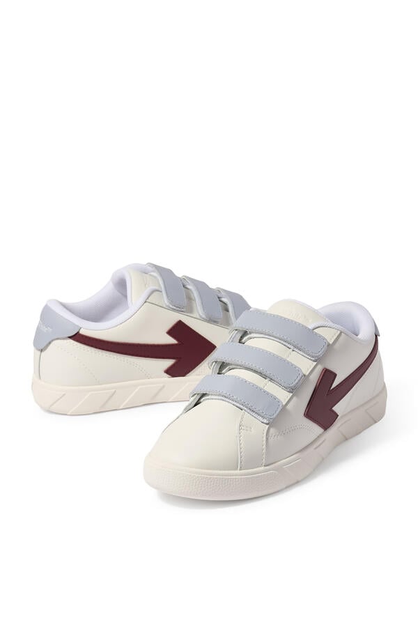 Kids End Of Play Sneakers