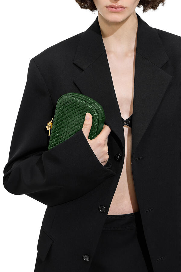 Soft Knot Clutch
