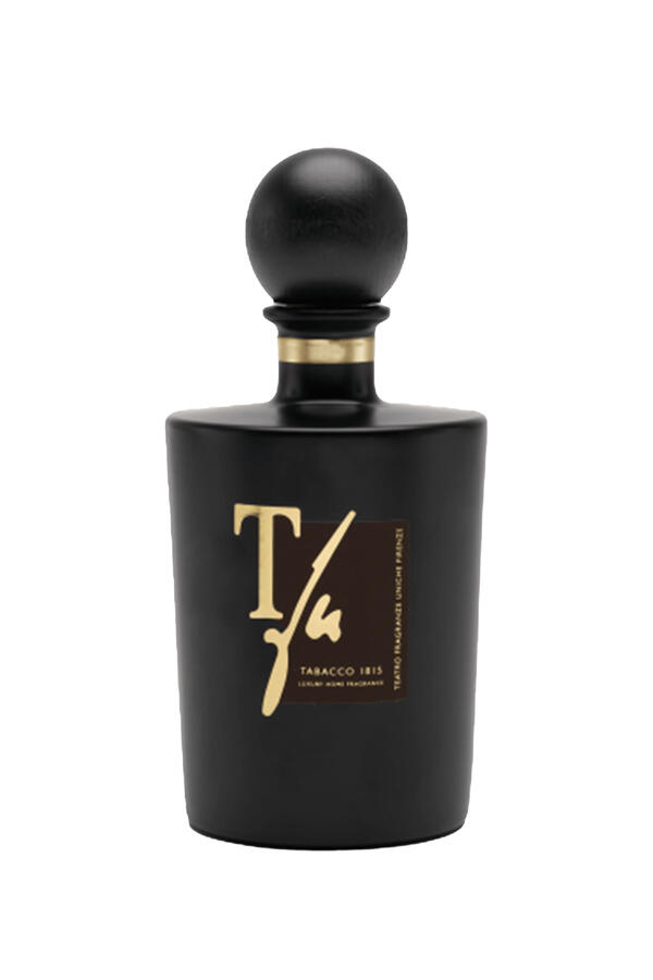 أعواد توزيع عطر توباكو 1815 لكشري
