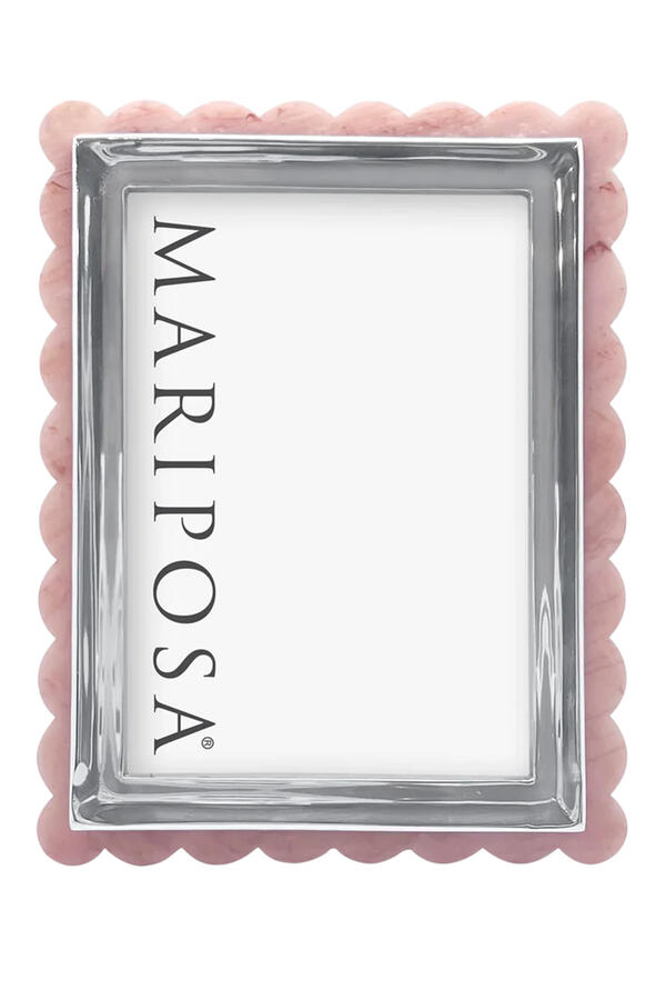 Acrylic Scallop Picture Frame, 5x7
