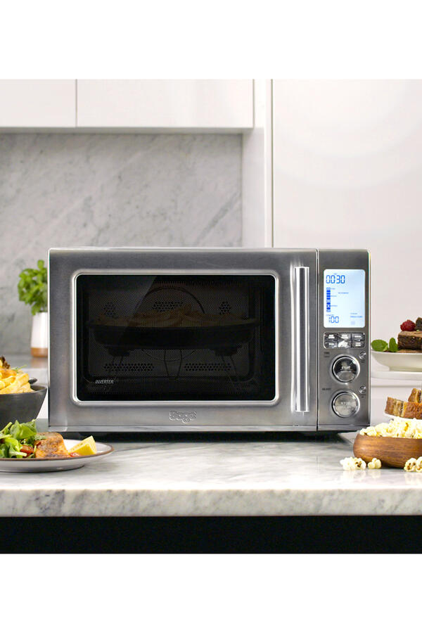 The Combi Wave 3 in 1 Microwave