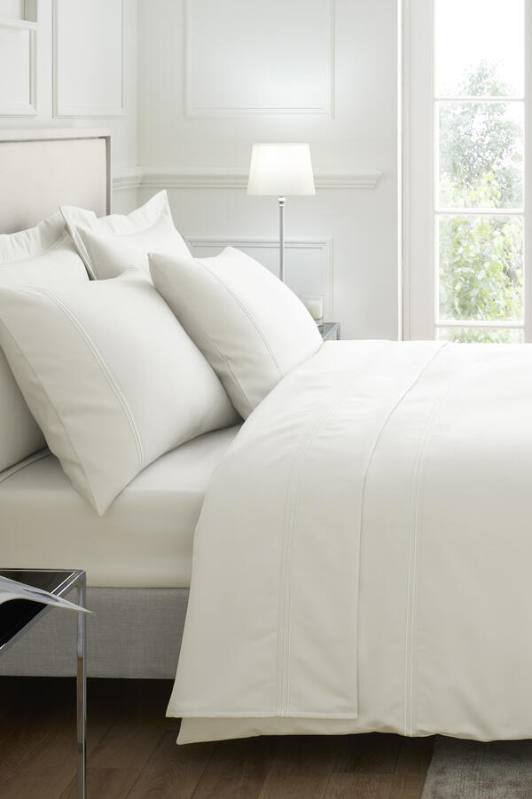 1200 Thread Fitted Sheet