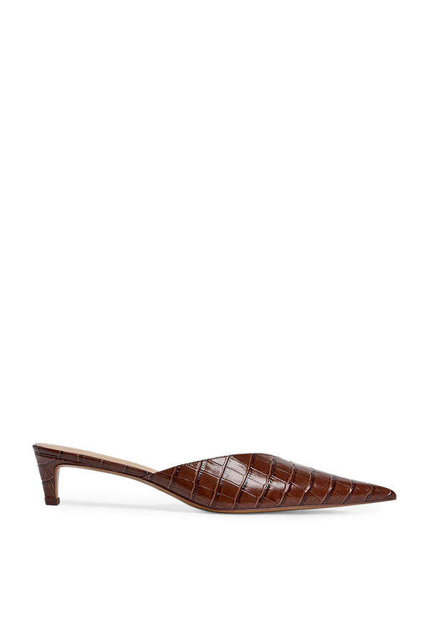 Pointed-Toe 40 Leather Mules