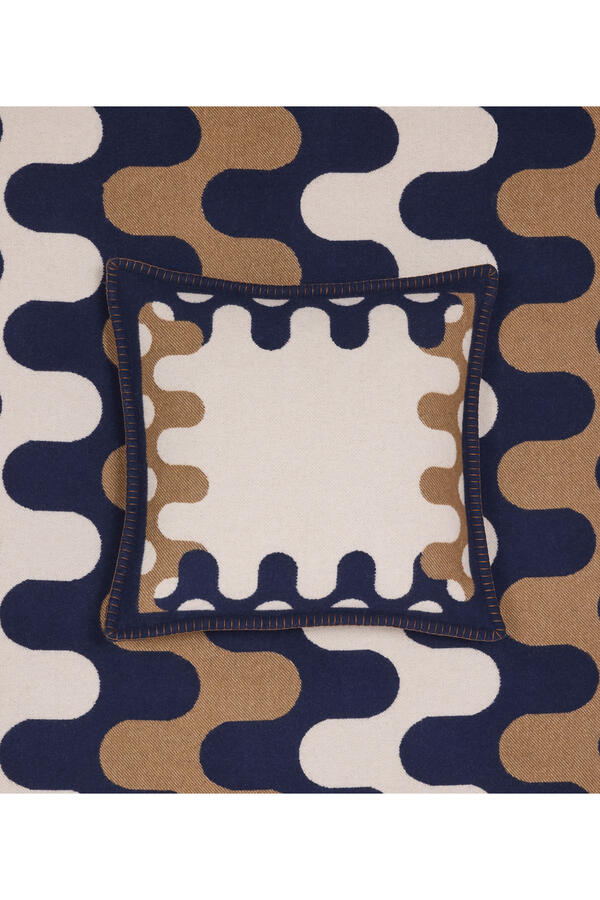 Tara Bernerd Modernism Cushion 002