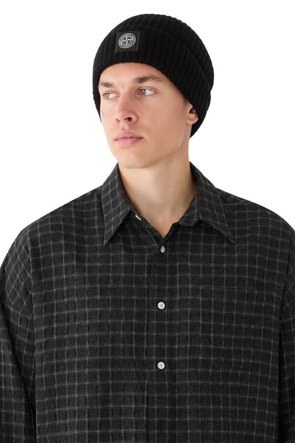 Logo-Patch Ribbed-Knit Beanie Hat