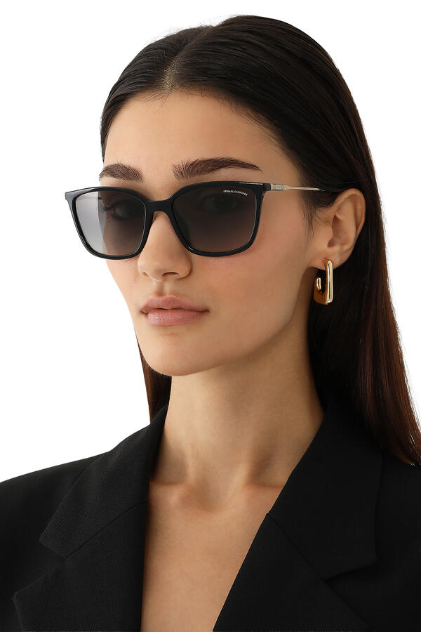 Exchange Vibes Butterfly-Frame Sunglasses