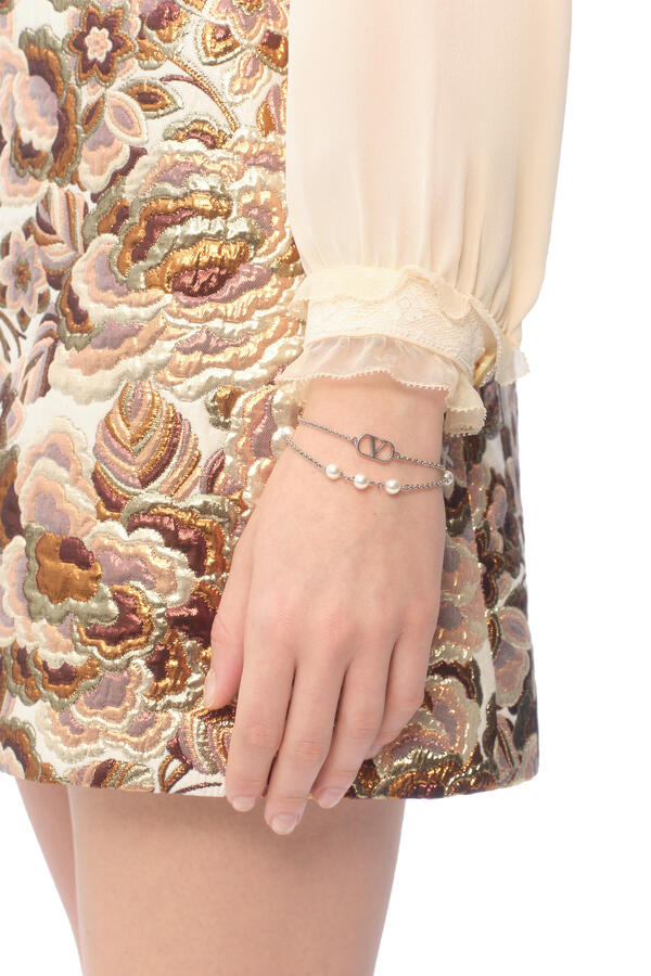 VLogo Signature Metal Bracelet with Swarovski® Pearls