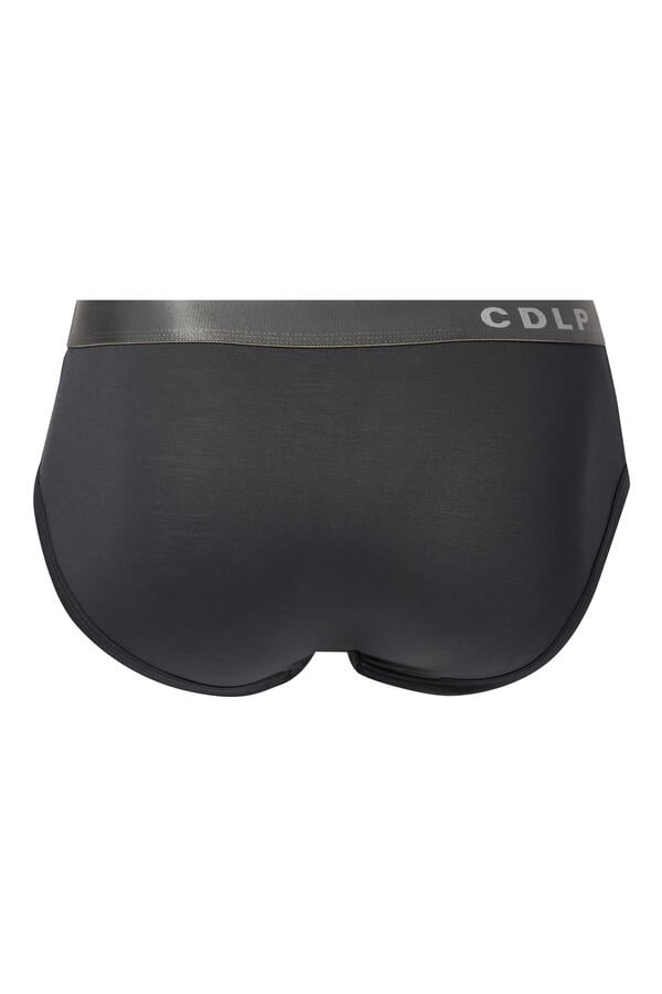 Logo Y Brief