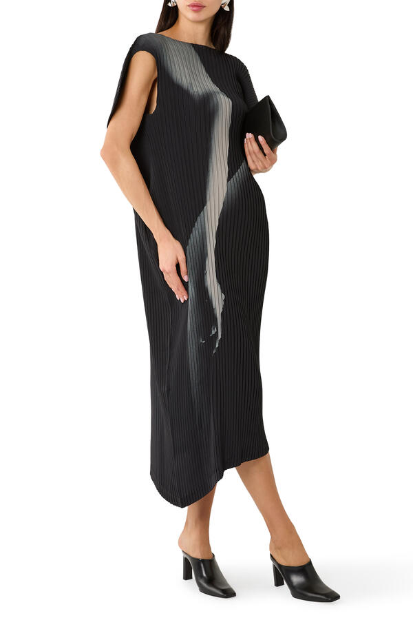 Hands of Lover Pleats Dress