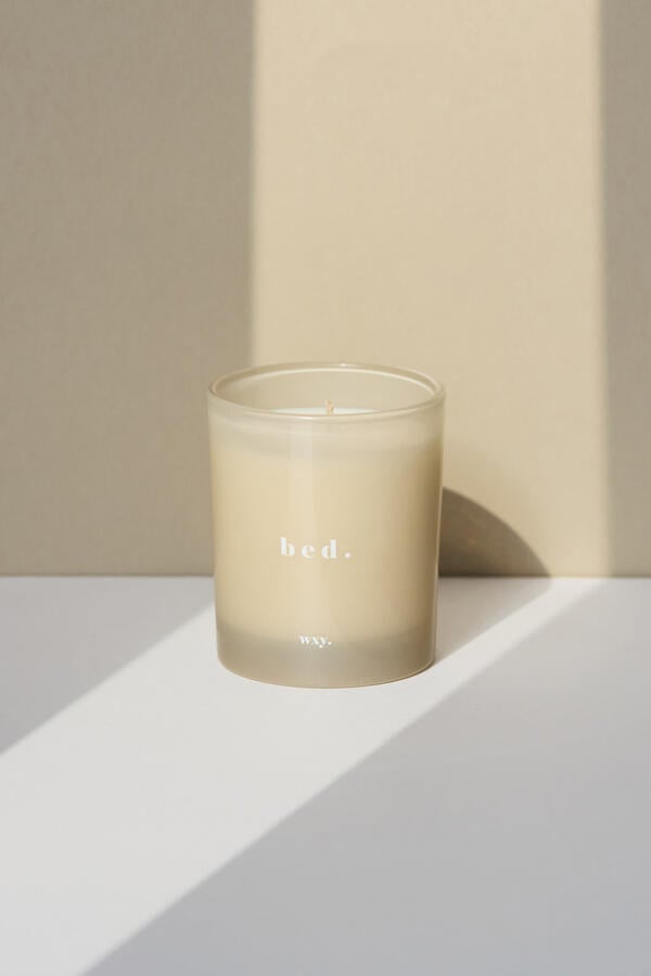 Classic Candle - Bed