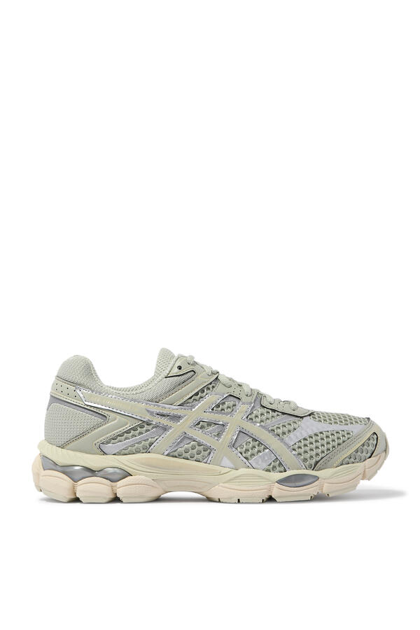 GEL-CUMULUS 16 Sneakers