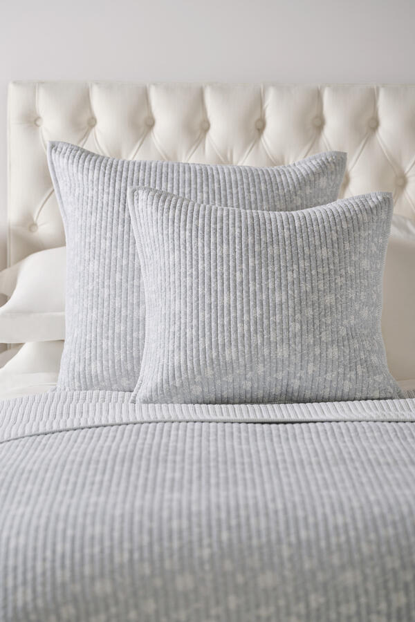 Ashby Cushion