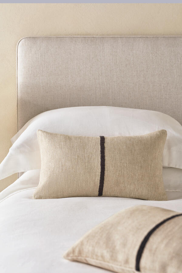 Whitton Cushion