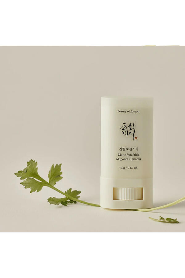 Mugwort + Camelia Matte Sun Stick