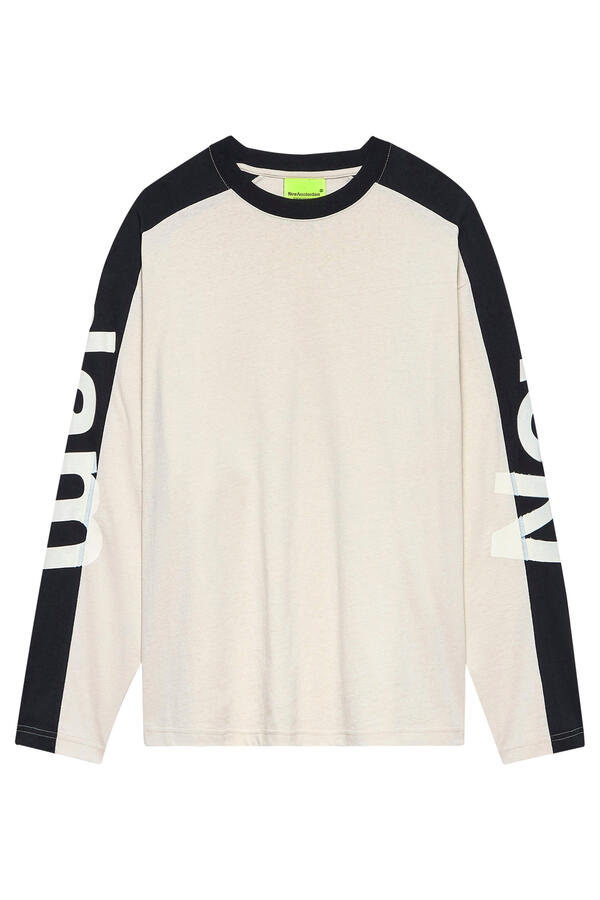 Name Longsleeve T-Shirt 