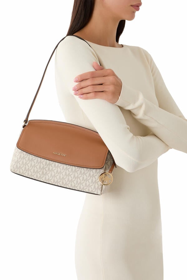 Medium Pochette Shoulder Bag