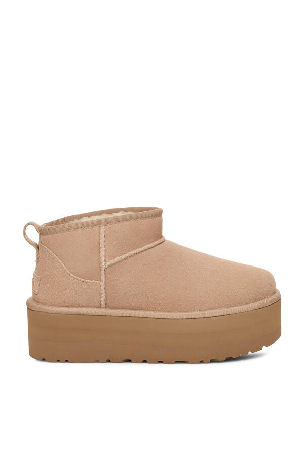 Classic Ultra Mini Platform Boot
