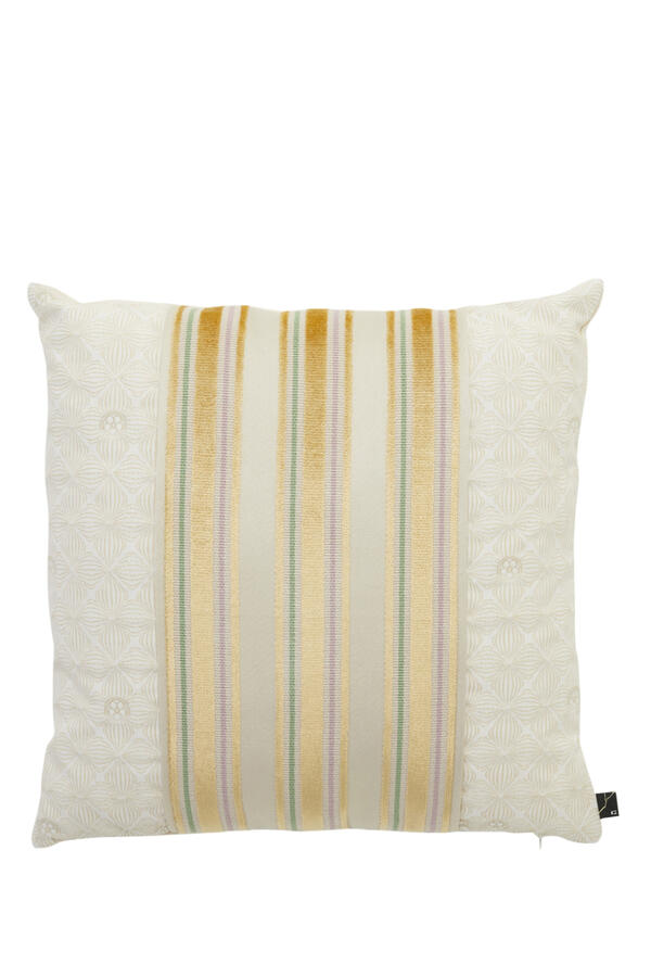 Kishima Cushion 