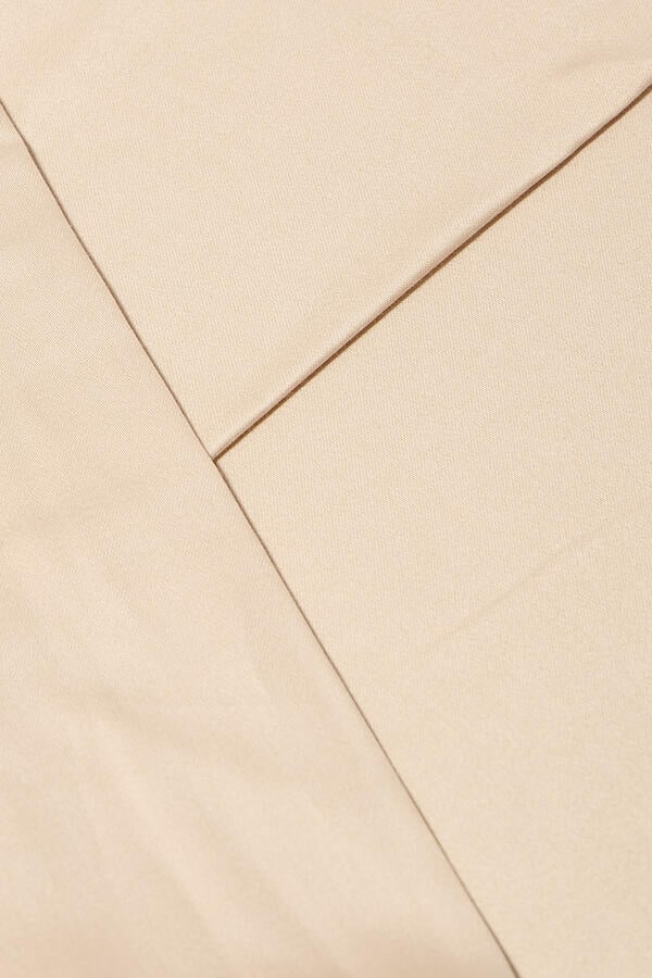 RL624 Fitted Sheet