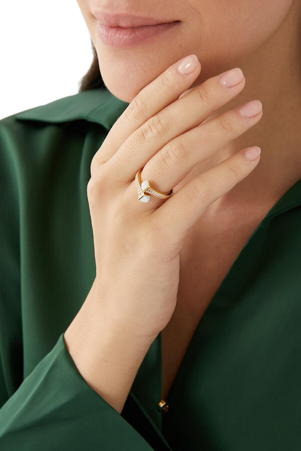 Cleo Wrap Ring, 18k Yellow Gold with White Agate & Diamonds