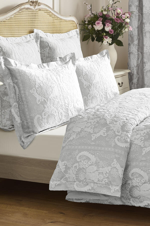 Vivana European Pillowcase