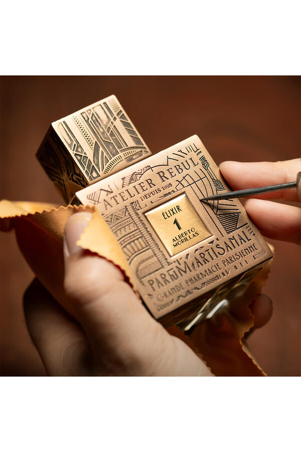 Parfum Artisanal Elixir 1