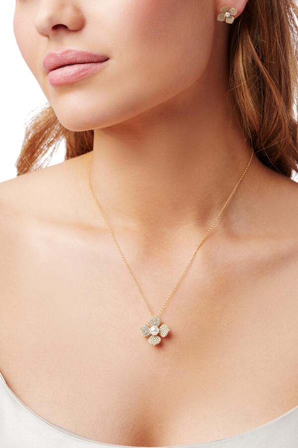 Petal Pendant Necklace, 18k Yellow Gold, Diamond & Pearl