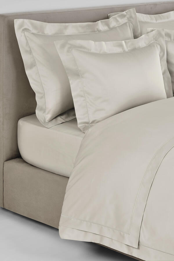 Bourdon Pillowcase 