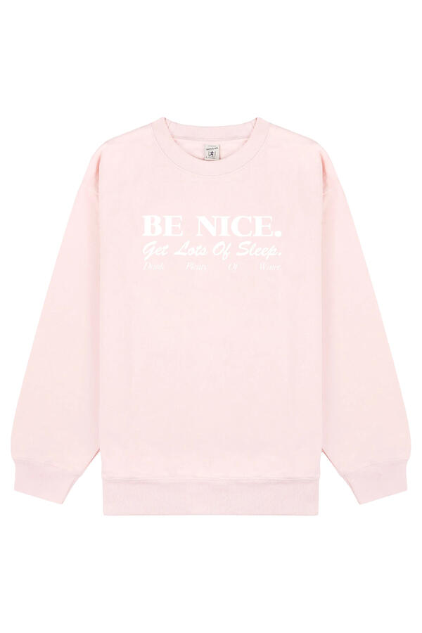 سويت شيرت بي نايس بياقة ضيقة
