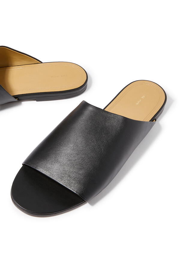 Signum Slippers