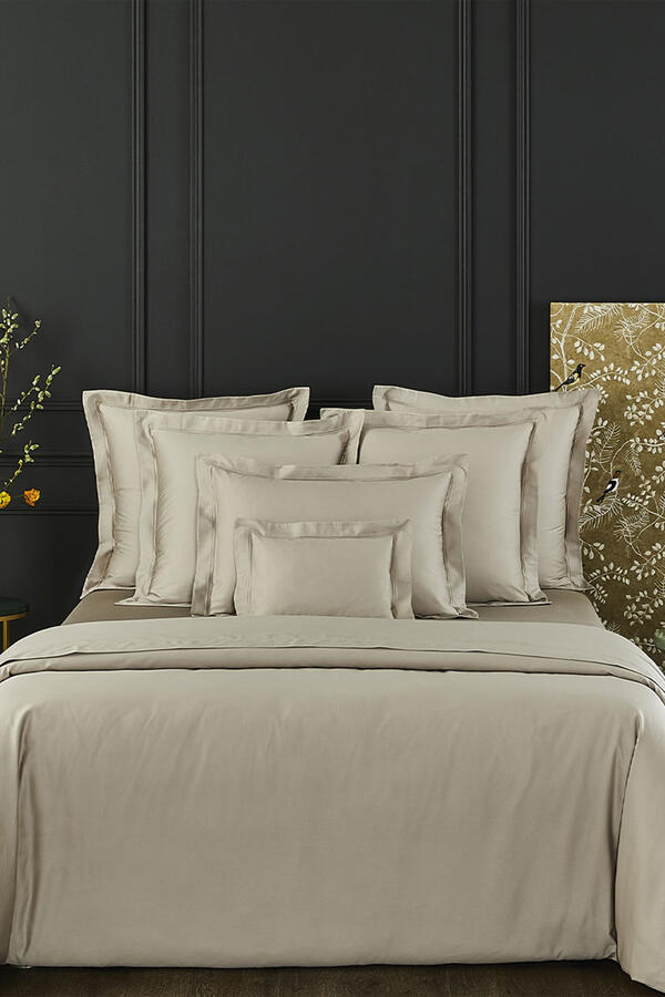 Triomphe Pierre Fitted Sheet