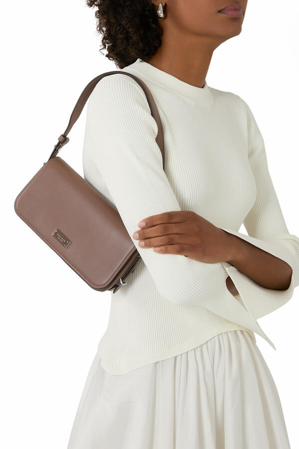  Liv Smooth Leather Shoulder Bag