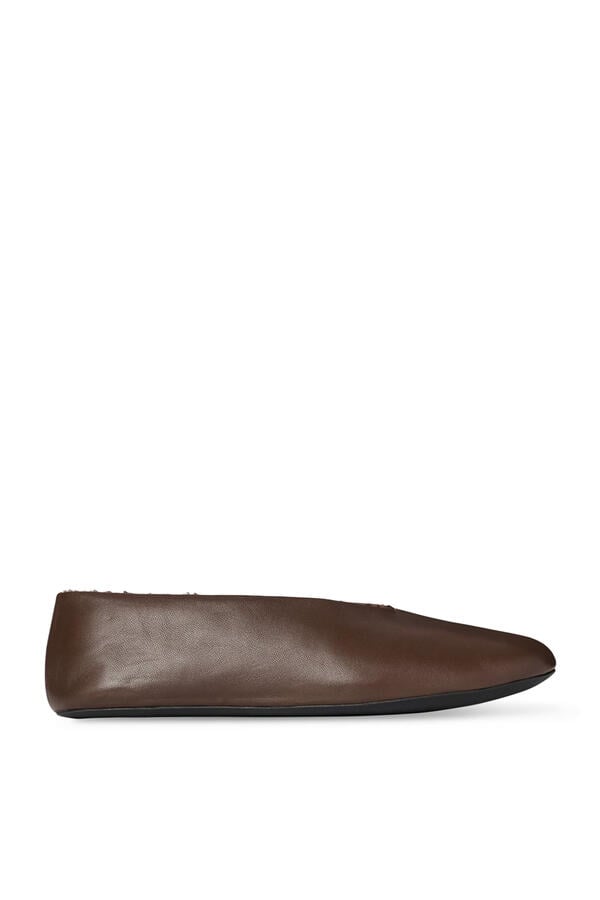 Stella Slippers 