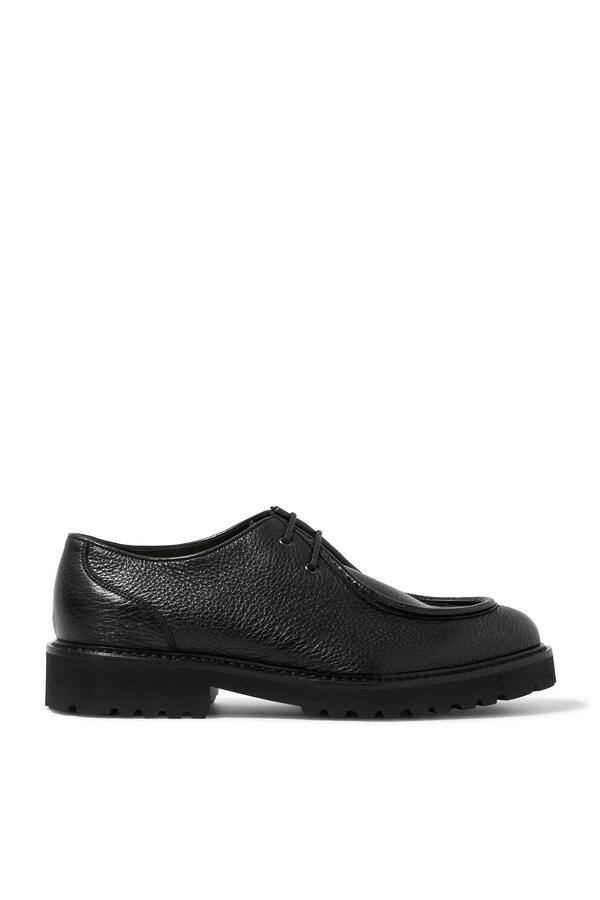 Two-Hole Leather Lace-Up Shoes