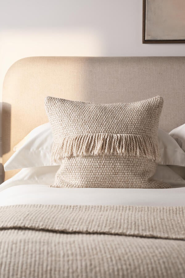Lowell Cushion