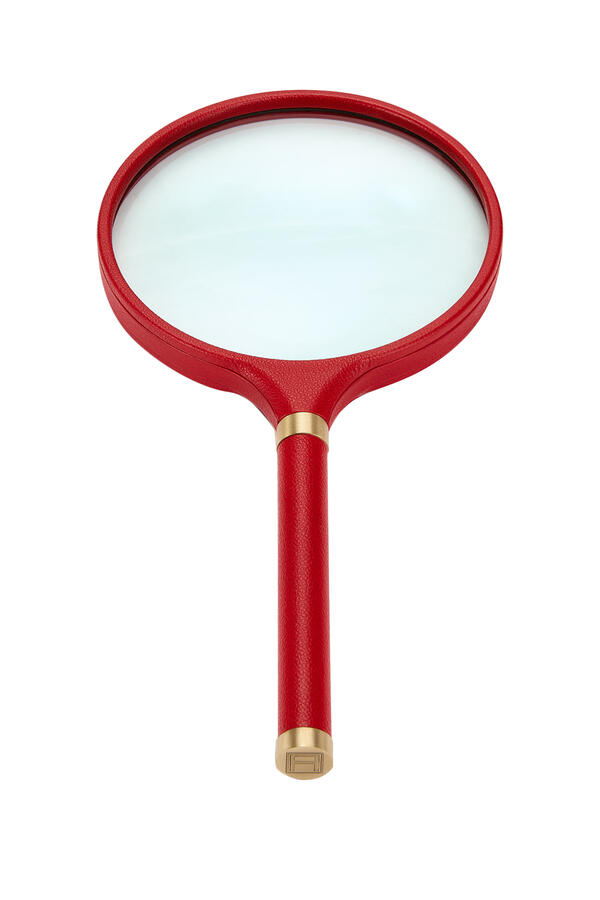 Archival Magnifying Glass